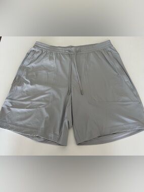 Lululemon License to Train
Linerless Short 7"